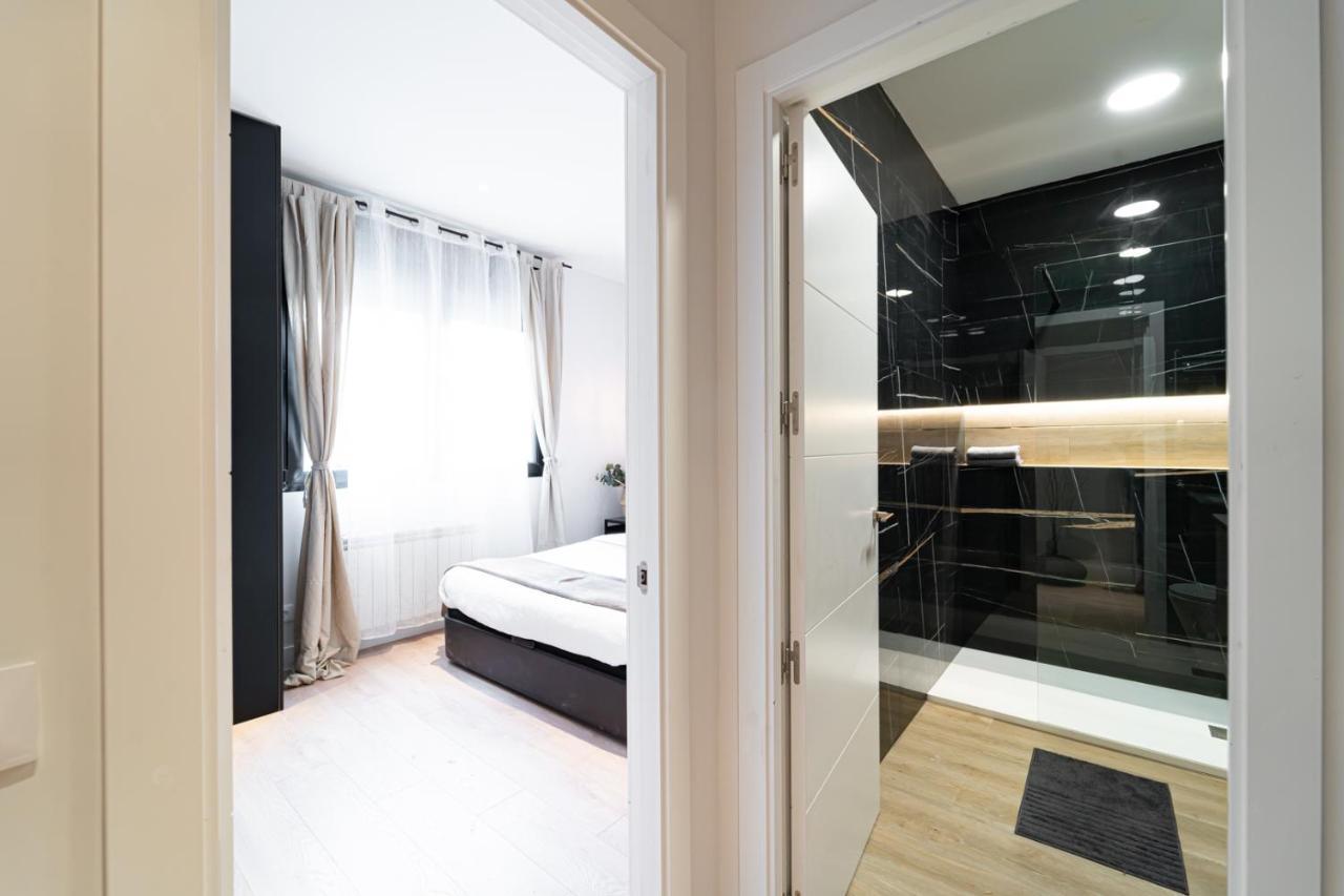 Edsam Madrid Apartments Black מראה חיצוני תמונה