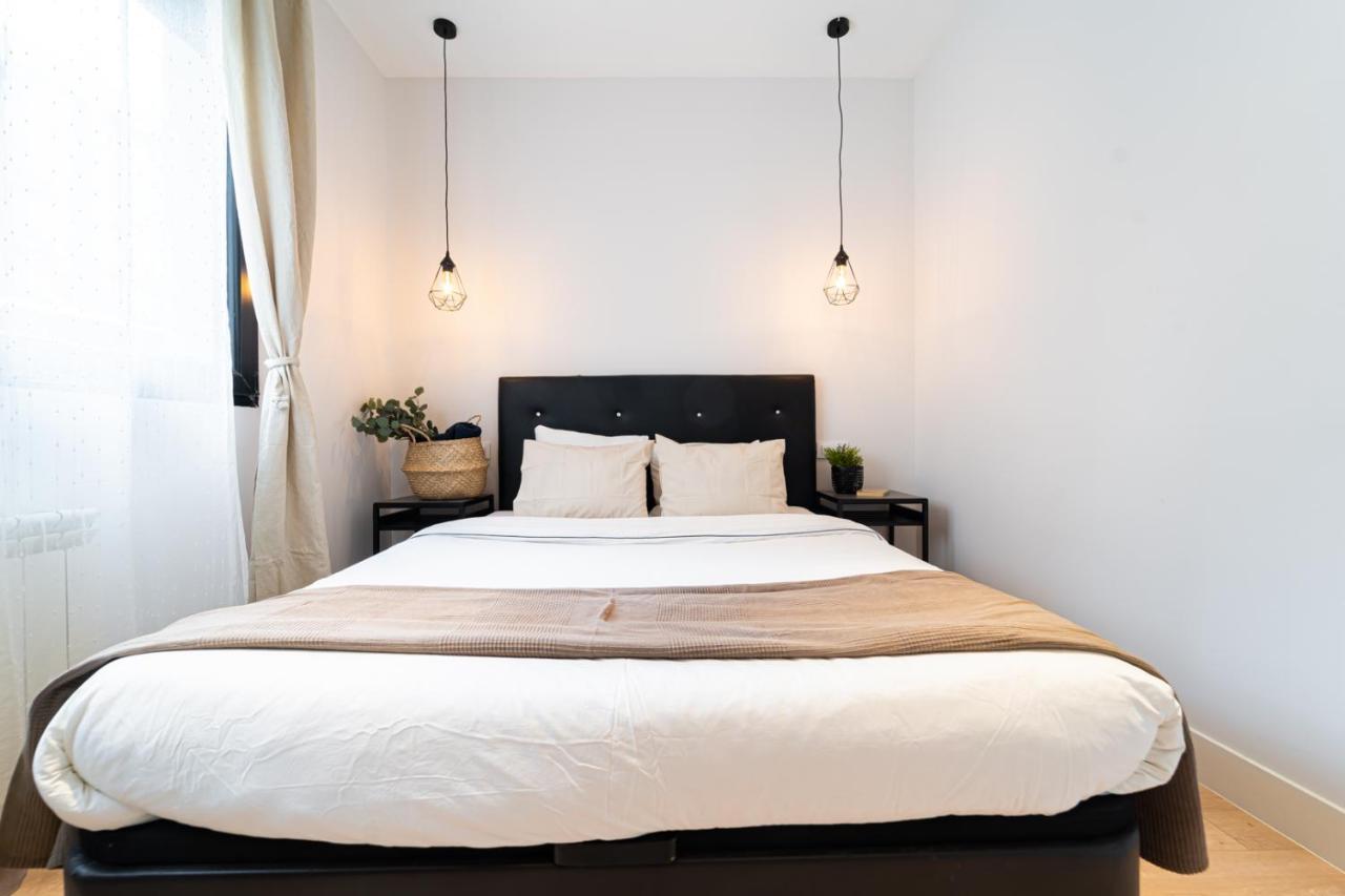 Edsam Madrid Apartments Black מראה חיצוני תמונה